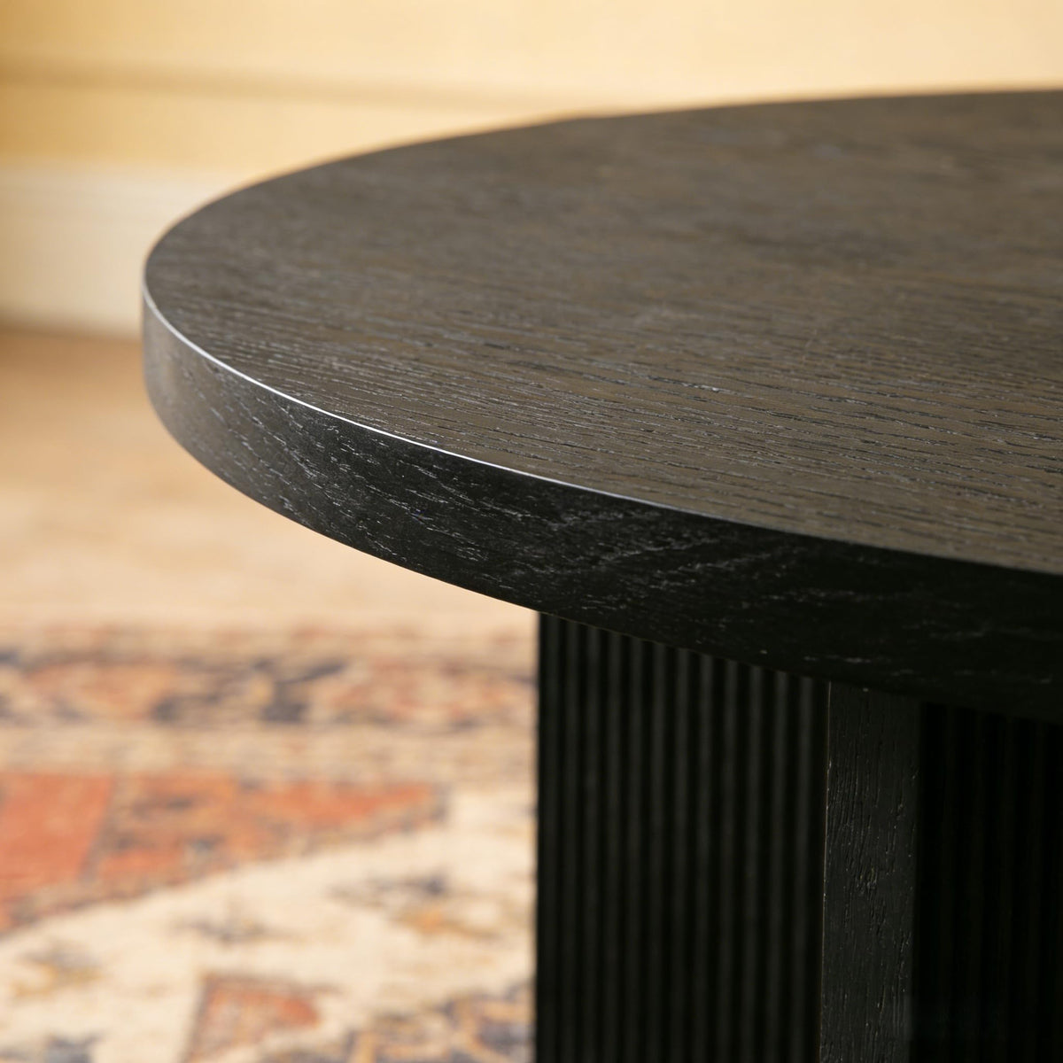 35" Wooden Round Coffee Table Z712