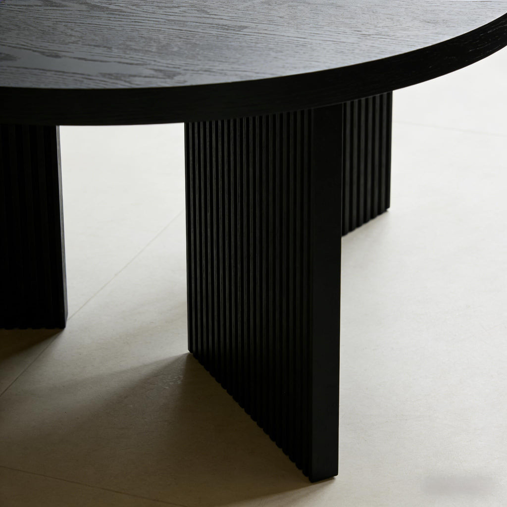 35" Wooden Round Coffee Table Z712