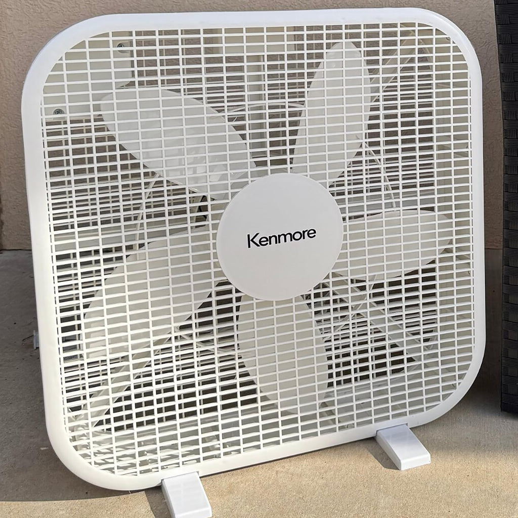 20" White 3 Speed Box Fan Q332148