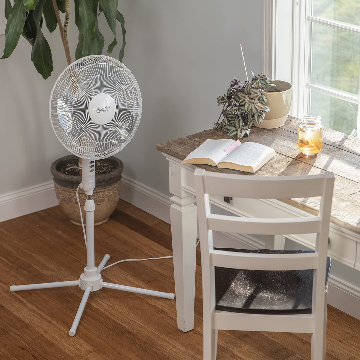 16 inch 3 Speed Oscillating Pedestal Fan White F14443